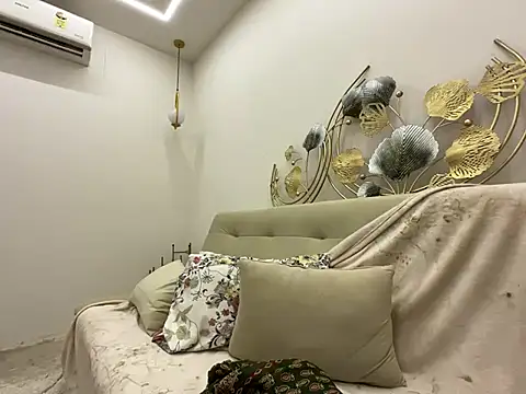 MaYaa  11 online show from 03-15-26, 06:42