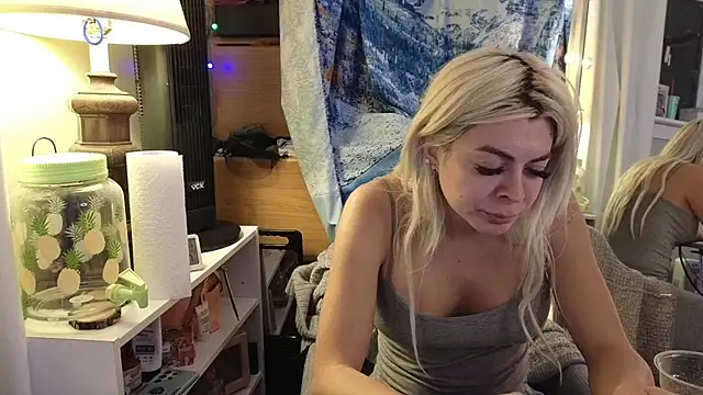 cunty tranny lydia online show from 01-19-25, 05:26