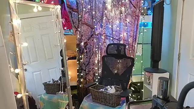 cunty tranny lydia online show from 04-05-26, 09:54