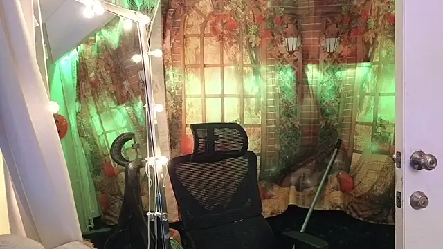 cunty tranny lydia online show from 10-09-25, 04:13