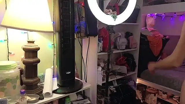 cunty tranny lydia online show from 03-27-26, 05:16