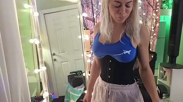 cunty tranny lydia online show from 04-10-26, 04:41