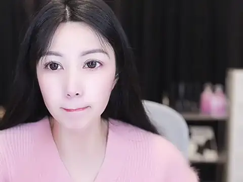 Nuyoah-77 online show from 10-31-25, 04:25