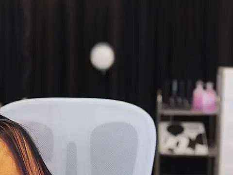 Nuyoah-77 online show from 11-01-25, 03:17