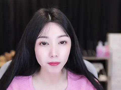 Nuyoah-77 online show from 09-10-25, 03:11