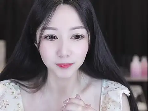 Nuyoah-77 online show from 04-12-26, 05:33