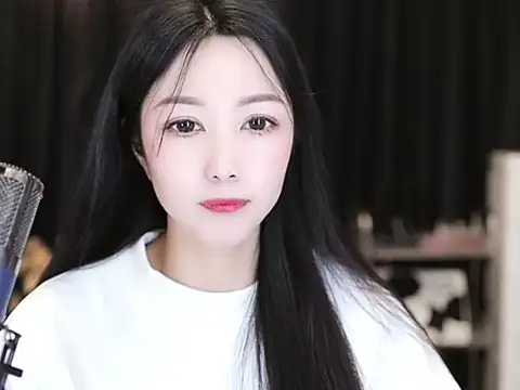 Nuyoah-77 online show from 03-18-25, 02:50