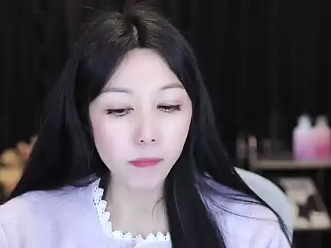 Nuyoah-77 online show from 01-17-26, 03:59