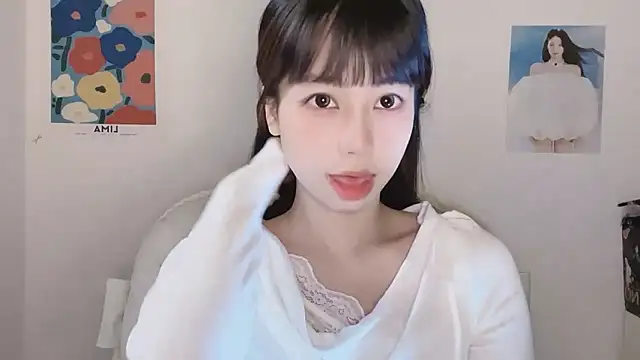 -Hottie online show from 11-12-25, 04:11