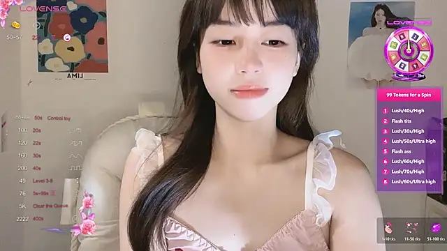 -Hottie online show from 10-26-25, 04:07