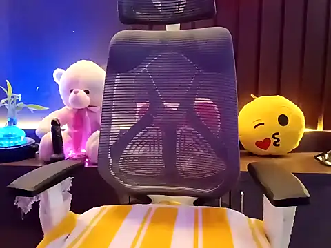 GoldnessAishu online show from 01-29-25, 05:24