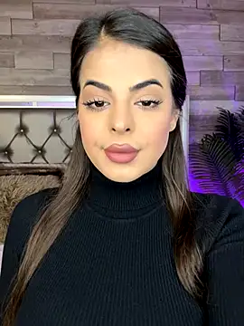 Snapshot of KeylaConner chatting on 10-27-25, 02:12 KeylaConner online show from 10-27-25, 02:12