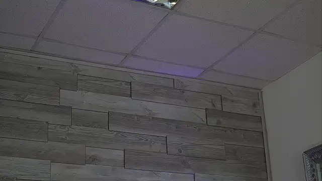 Snapshot of KeylaConner chatting on 11-28-25, 05:18 KeylaConner online show from 11-28-25, 05:18