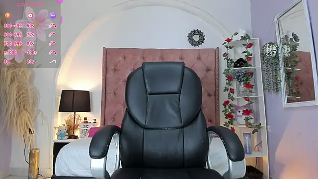 LadyAvalon online show from 09-18-25, 05:38