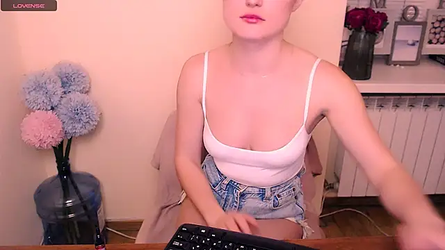 Felliciya online show from 03-06-25, 11:58