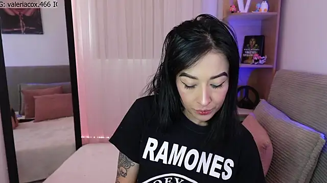 ValeriaCox online show from 01-15-26, 11:46