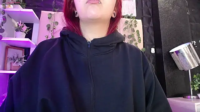 Snapshot of Mia_Rinn chatting on 02-12-25, 12:55 Mia Rinn online show from 02-12-25, 12:55