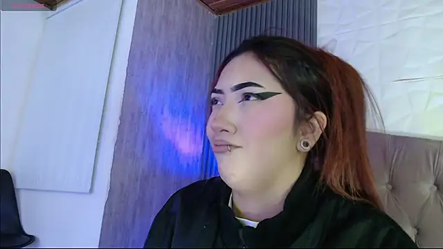 Mia Rinn online show from 11-14-25, 03:05