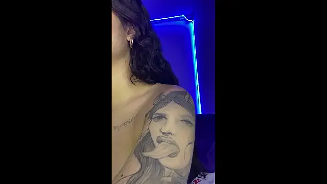 charlotte 9999 online show from 11-07-25, 05:39