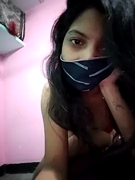 Hotty-Divya online show from 11-02-25, 08:41