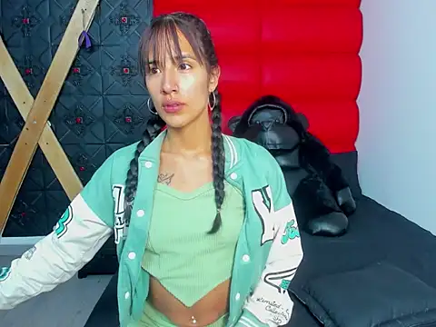 Avi Thomsonn online show from 03-10-26, 02:37