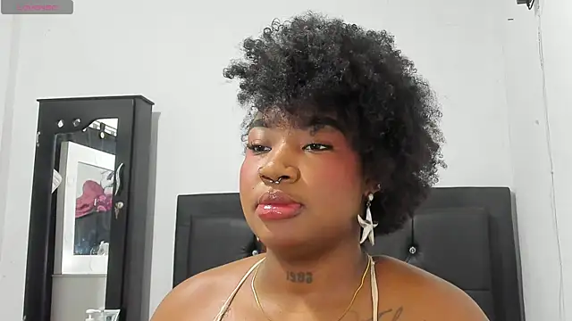Snapshot of Natassha_brown1 chatting on 10-20-25, 11:16 Natassha brown1 online show from 10-20-25, 11:16