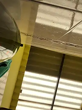 Lesly 10- online show from 03-19-26, 08:31