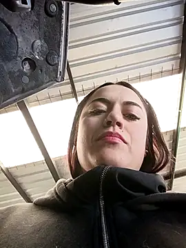 Lesly 10- online show from 11-07-25, 01:59