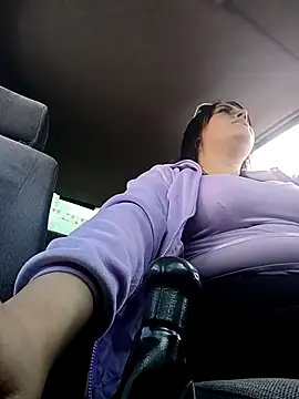 Lesly 10- online show from 12-19-25, 05:26