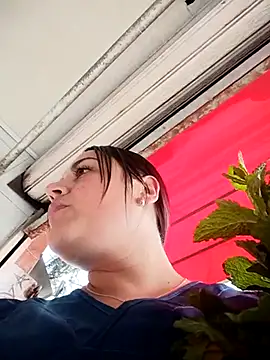Lesly 10- online show from 06-24-26, 08:50