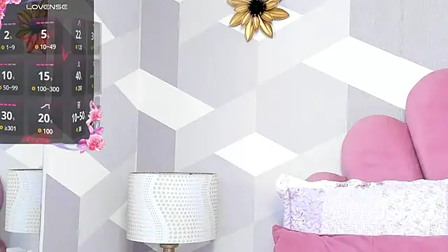 KylieMonnett online show from 03-22-25, 09:21