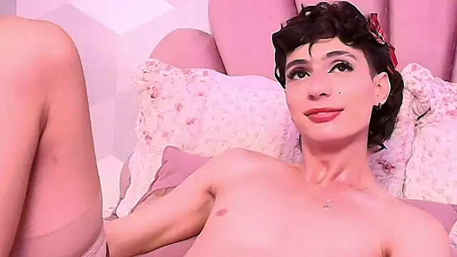 KylieMonnett online show from 12-13-25, 08:04