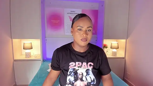 EmilyyStuart online show from 12-20-25, 08:01