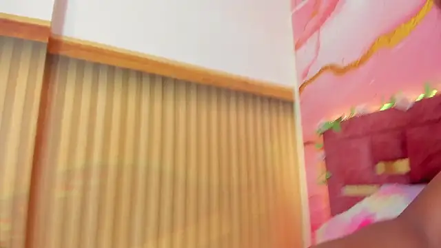 melody paris online show from 03-27-26, 11:00