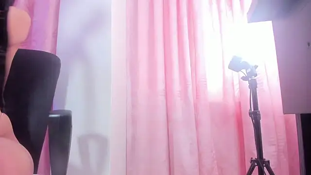 Elii ross online show from 03-14-25, 04:09