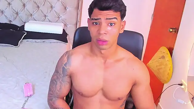 Andrew wolf7 online show from 02-09-26, 04:38