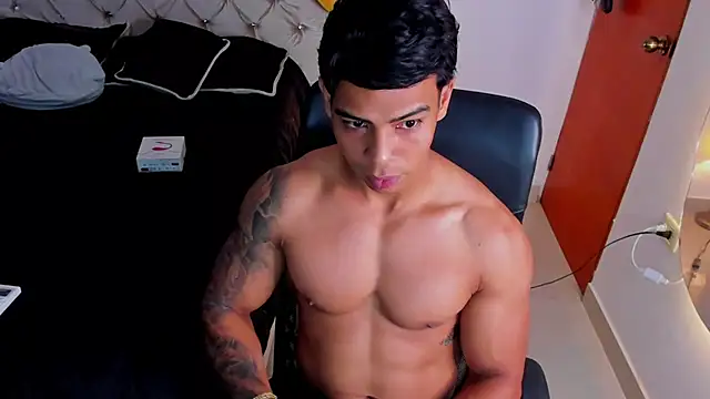 Andrew wolf7 online show from 11-10-25, 11:59