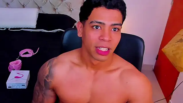 Andrew wolf7 online show from 02-25-26, 09:47