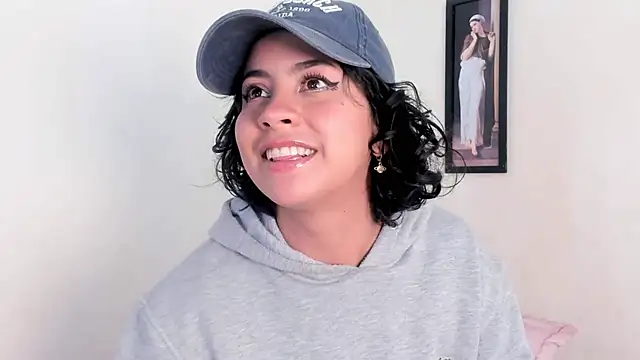 adriannyp 1 online show from 03-02-26, 01:18