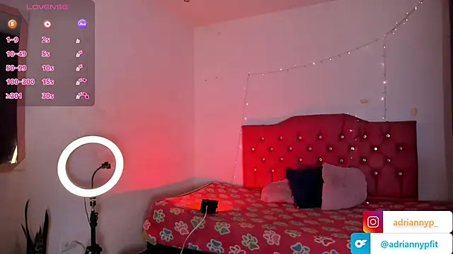 adriannyp 1 online show from 09-18-25, 12:57