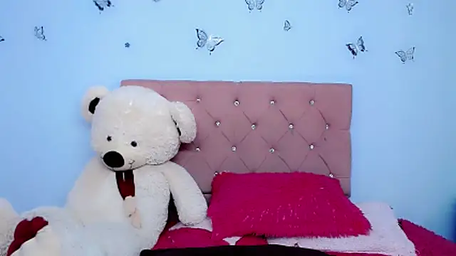 Riossvale online show from 11-25-25, 04:02