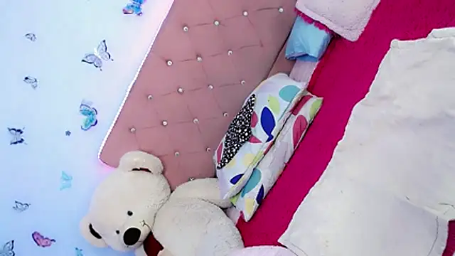 Riossvale online show from 03-29-26, 06:26