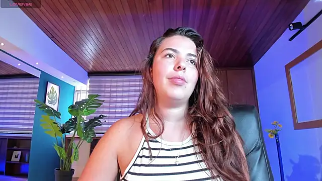 Lyssa Muller online show from 10-09-25, 01:22