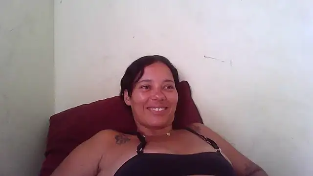 Snapshot of thasmyni chatting on 03-09-25, 02:54 thasmyni online show from 03-09-25, 02:54
