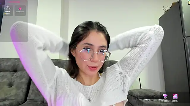 emmadiaz1 online show from 12-02-25, 04:14