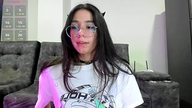 emmadiaz1 online show from 11-04-25, 02:48