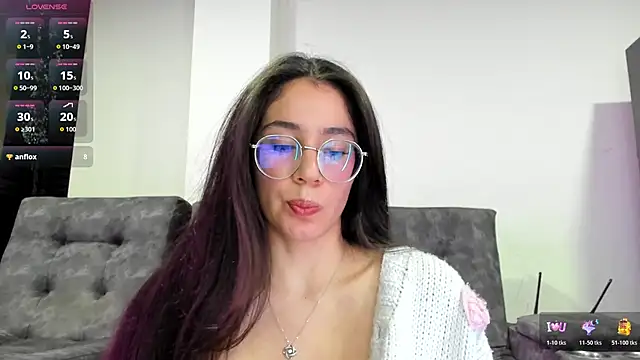 emmadiaz1 online show from 12-15-25, 03:12