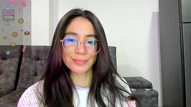 Snapshot of emmadiaz1 chatting on 01-16-25, 11:48 emmadiaz1 online show from 01-16-25, 11:48