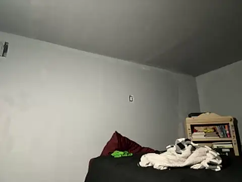 SluttyLyfe4L online show from 04-01-26, 04:03