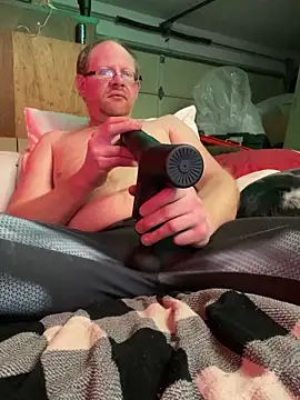 Snapshot of theoneandonlyniko chatting on 12-07-24, 01:19 theoneandonlyniko online show from 12-07-24, 01:19